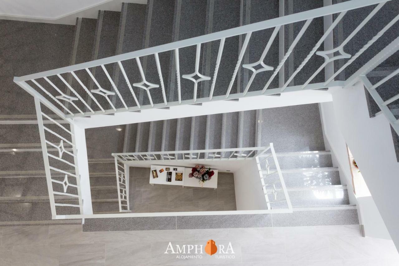 Amphora Alojamiento Écija Exteriör bild